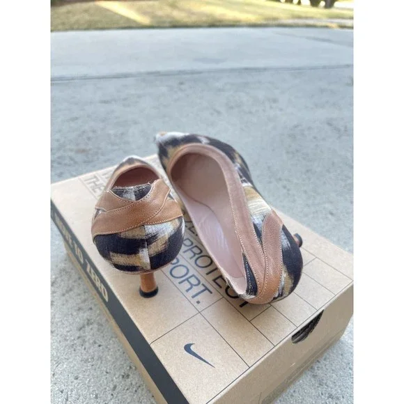 Stuart Weitzman Pumps US7.5 - Picture 8 of 8